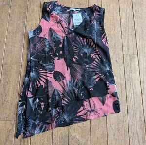NWT Women's Sioni Black And Pink Sleeveless Ruffle Blouse Size Medium